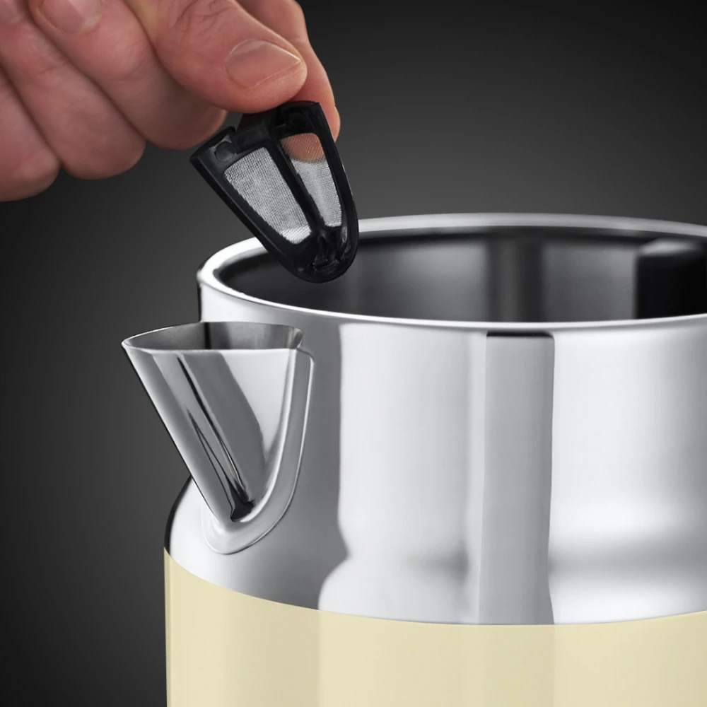 Чайник Russell Hobbs 21672-70