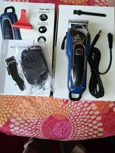 Cortadora de pelo eléctrica recargable por USB para hombres, cortadora de pelo profesional, pantalla LED Digital con 4 peines de límite 48