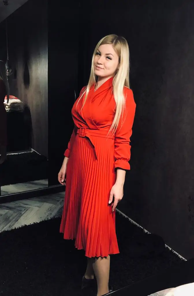 Праздничное платье с плиссированной юбкой Арт. 21146 Sweetyredshop