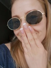 Gafas de sol ovaladas Retro para mujer, lentes de sol femeninos de lujo, pequeñas, negras, rojas y amarillas, UV400