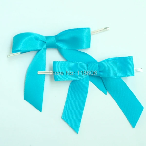 turquoise gift ribbon bow.jpg