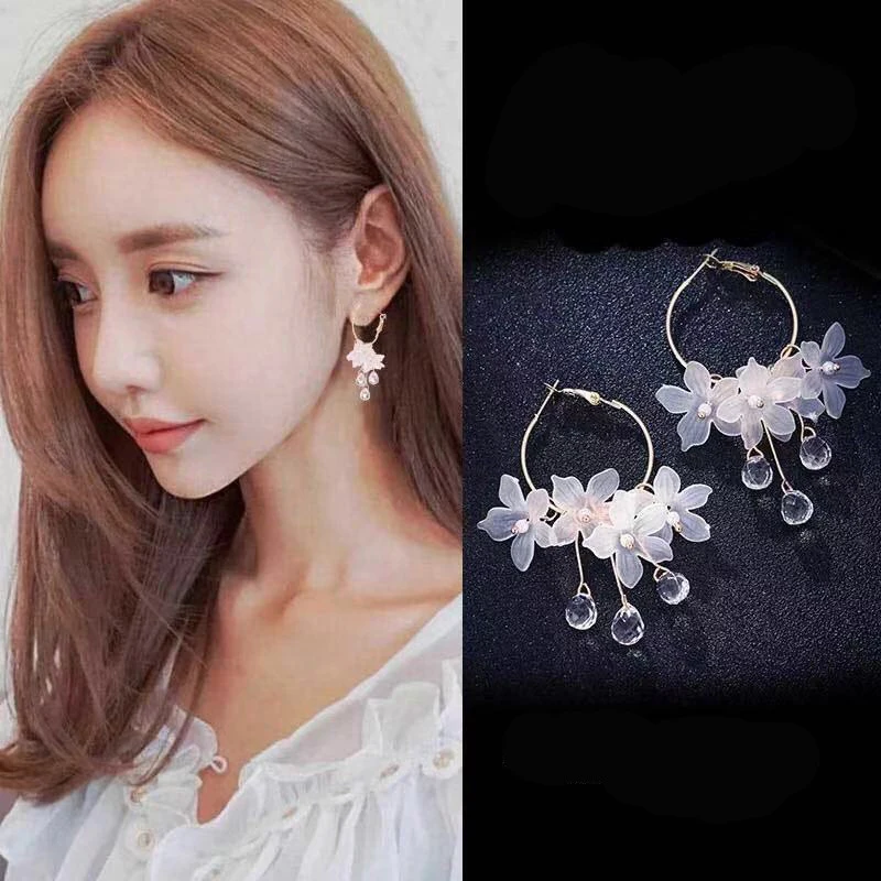 

Sale Trendy Acrylic Water Drop Women Dangle Earrings Crystal Flower Long Pendant Earrings For Women Drops Earrings