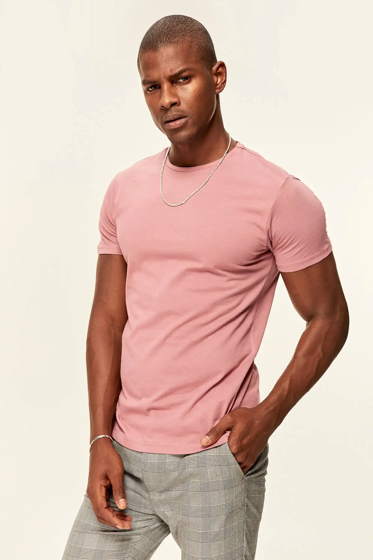 

Trendyol Presser Pink T-Shirt - Short Sleeve Neck Cotton TMNSS19BO0001