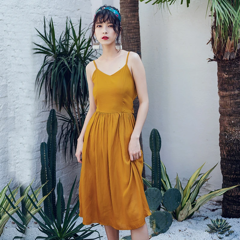 spesifikasi Untuk Film Peri Embun Pinggang Jahe Kuning Gaun dengan Hati hati Mesin Panjang Backless Liburan Pantai Angin Gaun dengan Tali Bahu Murah Untuk Film Peri Embun Pinggang Jahe Kuning Gaun dengan Hati hati Mesin Panjang Backless Liburan Pantai Angin Gaun dengan Tali Bahu