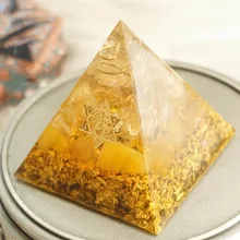 Pirâmide orgonita 5cm simboliza a sorte, citrina pirâmide energia conversor para recolher riqueza e proesperidade resina decoração