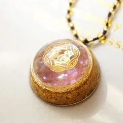 Aurareiki Orgonite Collar Colgante de Energía para las Mujeres de Tránsito Amor Radiación Fresa Cristal Collar de la Joyería Decorativa Regalo Aurareiki Orgonite Collar Colgante de Energía para las Mujeres de Tránsito Amor Radiación Fresa Cristal Collar de la Joyería Decorativa Regalo