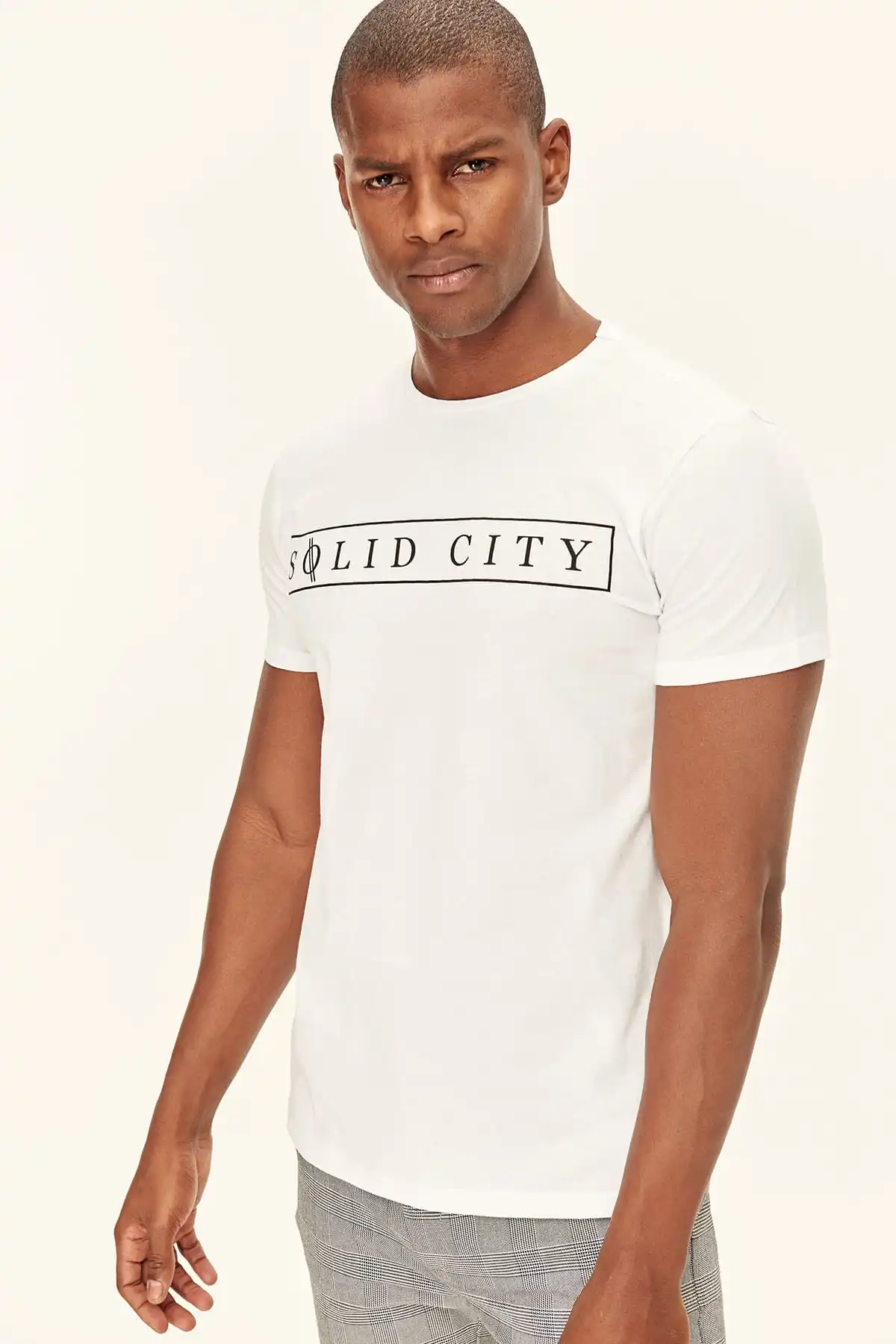 

Trendyol White Men Slim Fit Printed T-shirts TMNSS19BO0045