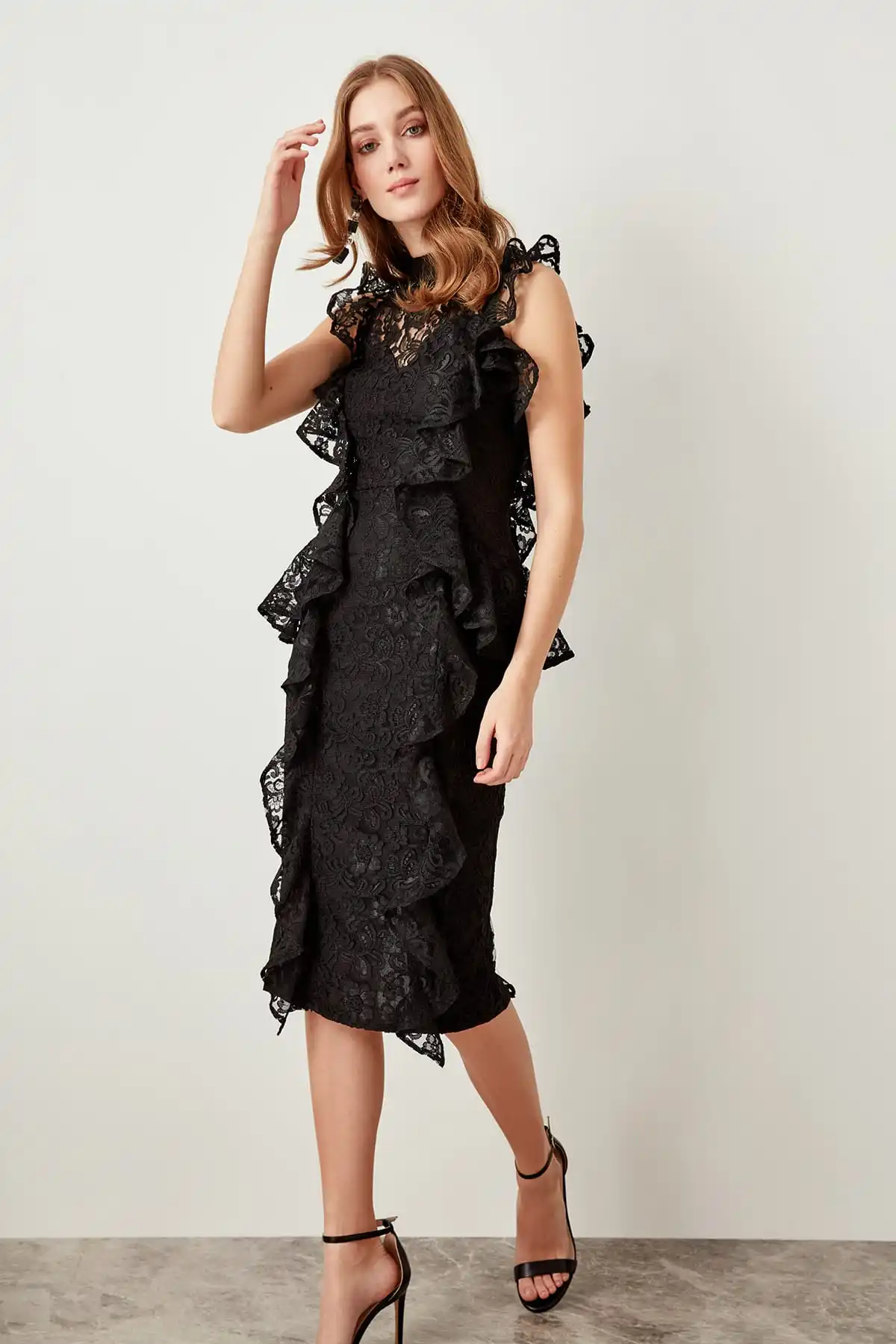 Trendyol маховик черное кружевное платье TPRSS19UT0038 | Свадьбы и торжества