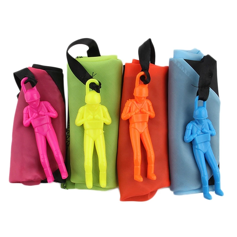 

4Pcs/Set Kids Hand Throwing Parachute Toy For Children'S Educational Parachute With Figure Soldier Outdoor Fun Sports Play Gam