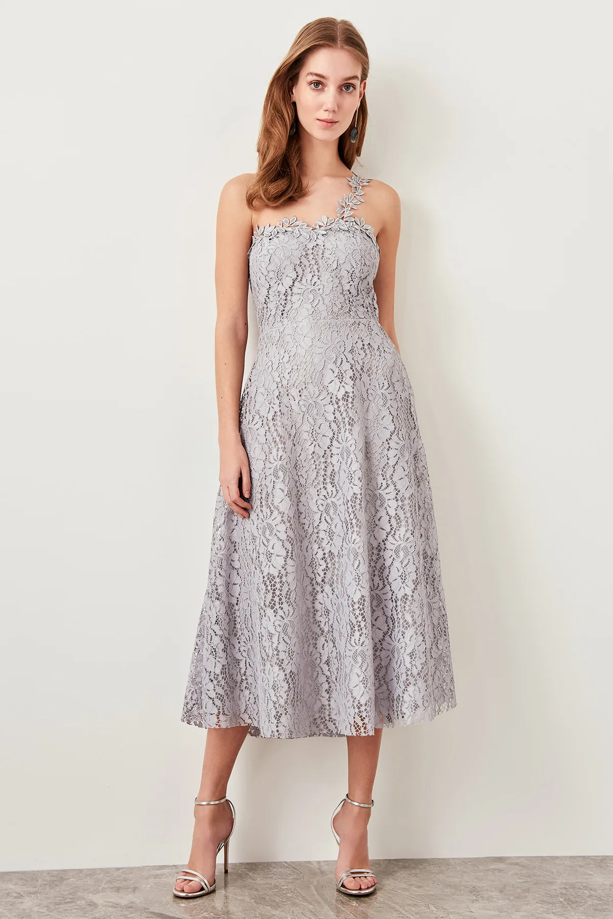 

Trendyol Advanced Accessory Dress Gray TPRSS19FZ0209