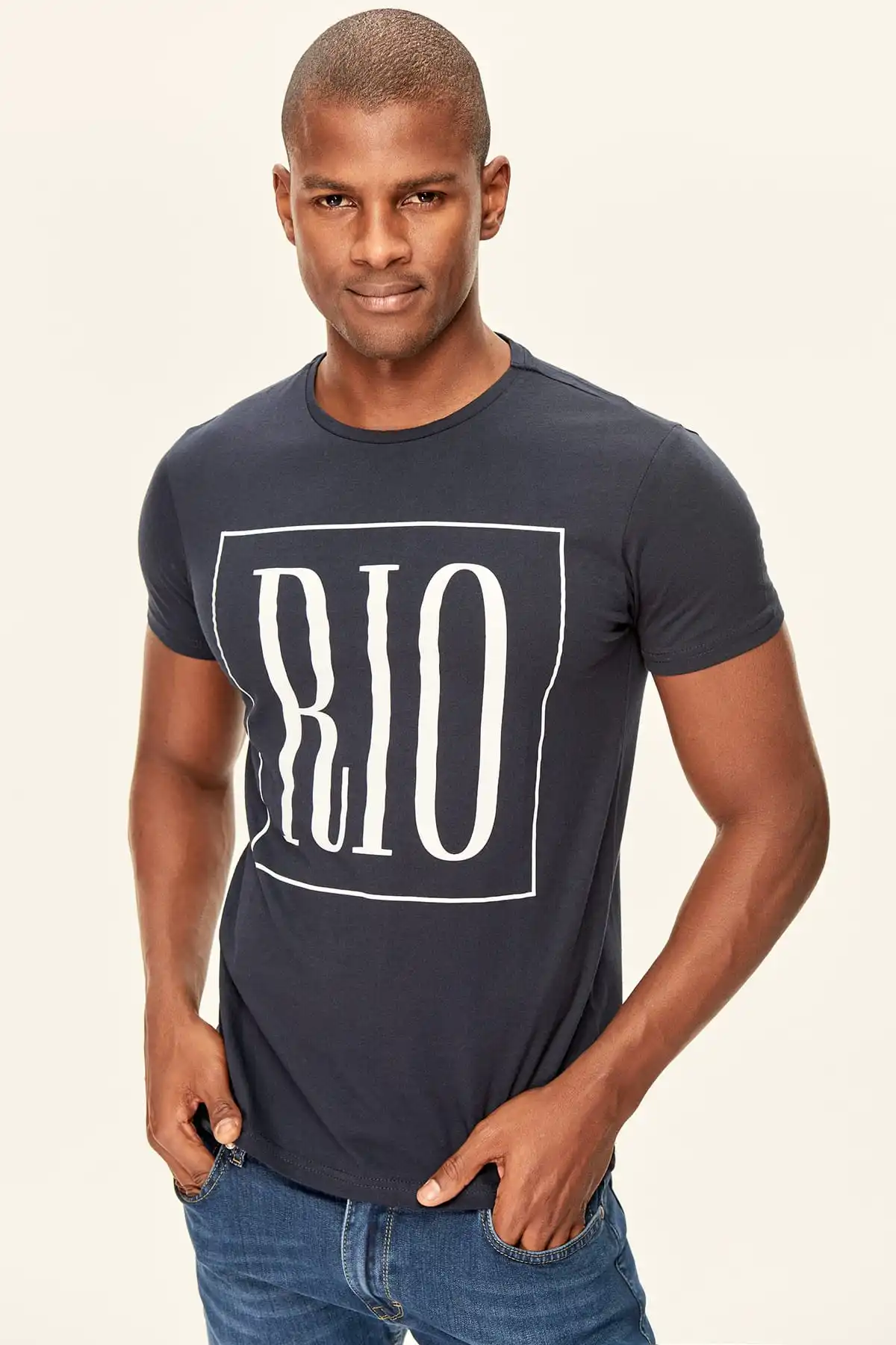 

Trendyol Men Navy Men's Slim Fit Printed T-shirts TMNSS19BO0043