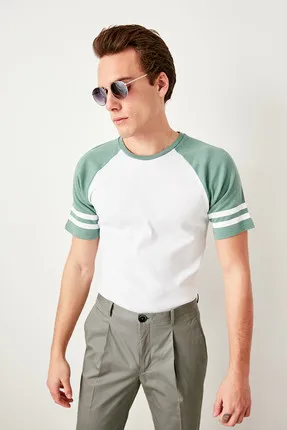 

Green Man Arm Band T-shirts TMNSS19VL0014