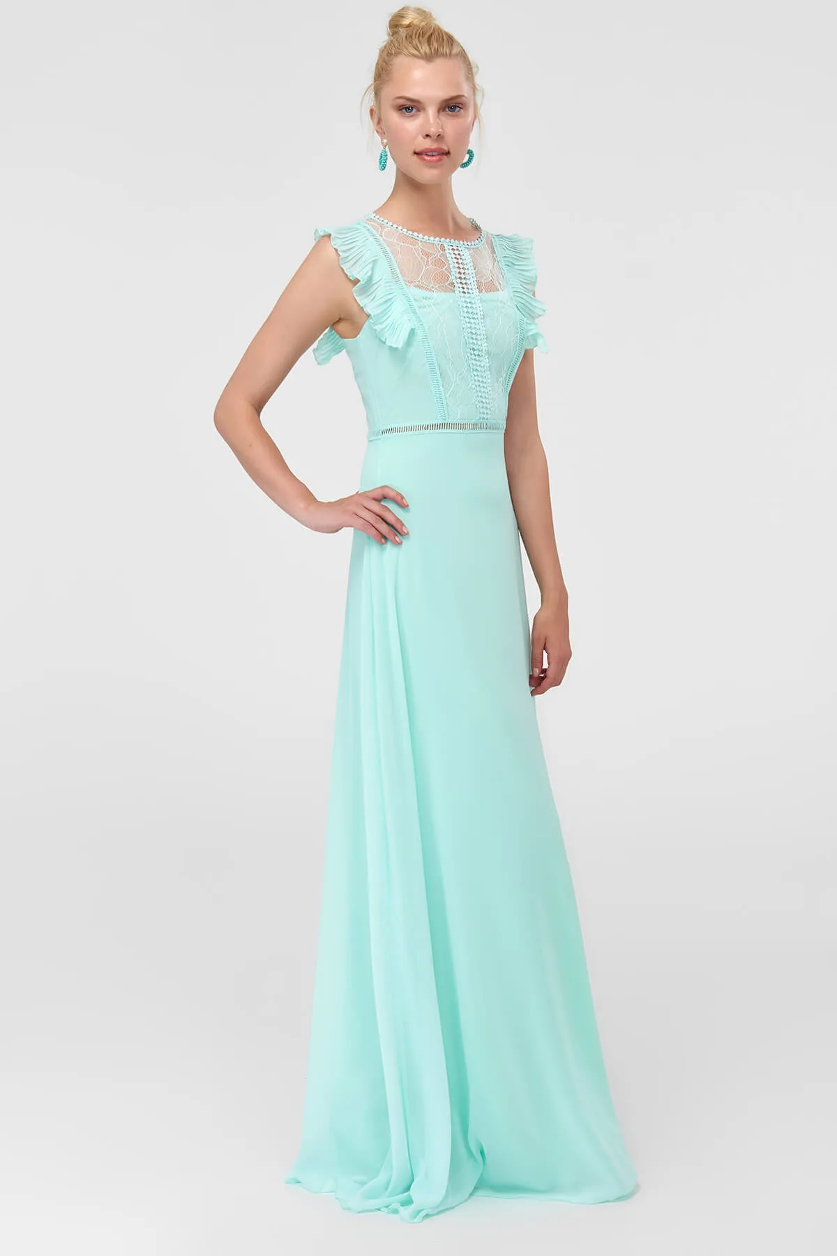 

Trendyol Detailed Mint Ruffles Evening Dress TPRSS18FZ0298