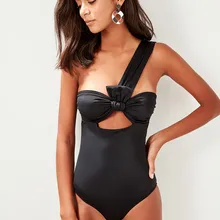 Trendyol черный купальник на одно плечо TBESS19CH0066