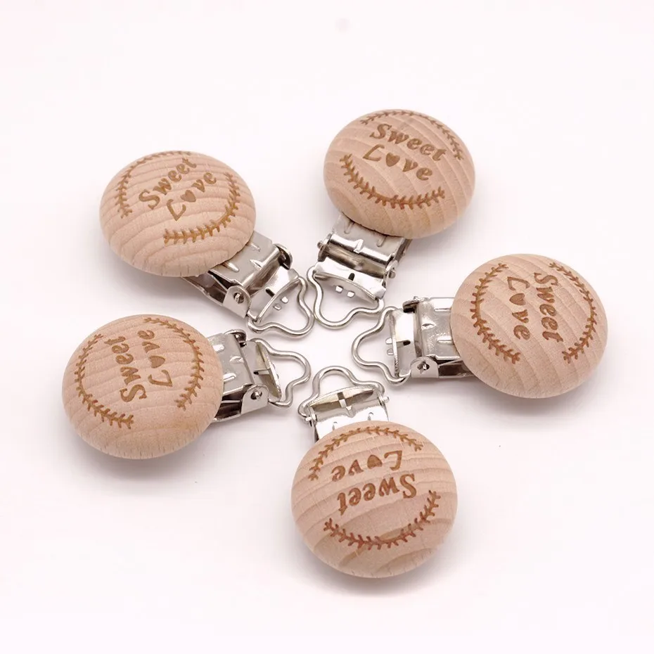 

5pcs Wooden Pacifier Clip Does Not Contain Chemical Composition Two Letter Printing DIY Gift Baby Pacifier Chain Accessories