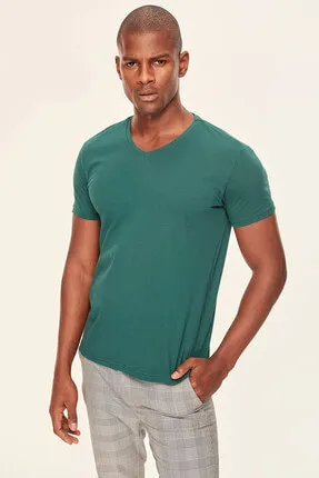 

Presser Green Duck Head Men's T-Shirt - V Neck Cotton TMNSS19BO0002