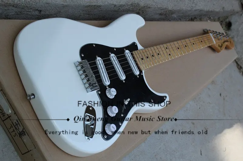 

white electric guitar with ST SSS pickups,maple fretboard,maple neck,chrome hardware,can customize the color,free shipping