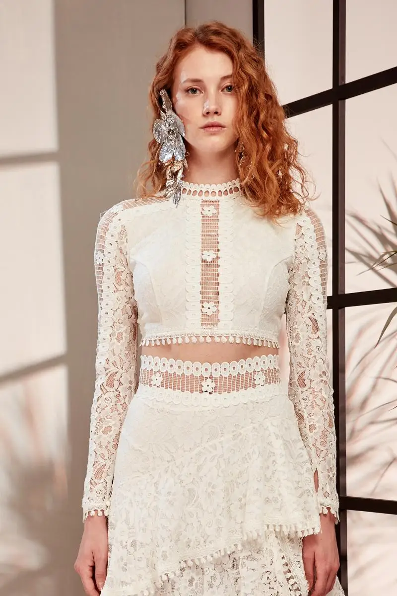 Trendyol Адель экрю кружевная деталь Bluz TDPSS19BK0005 |
