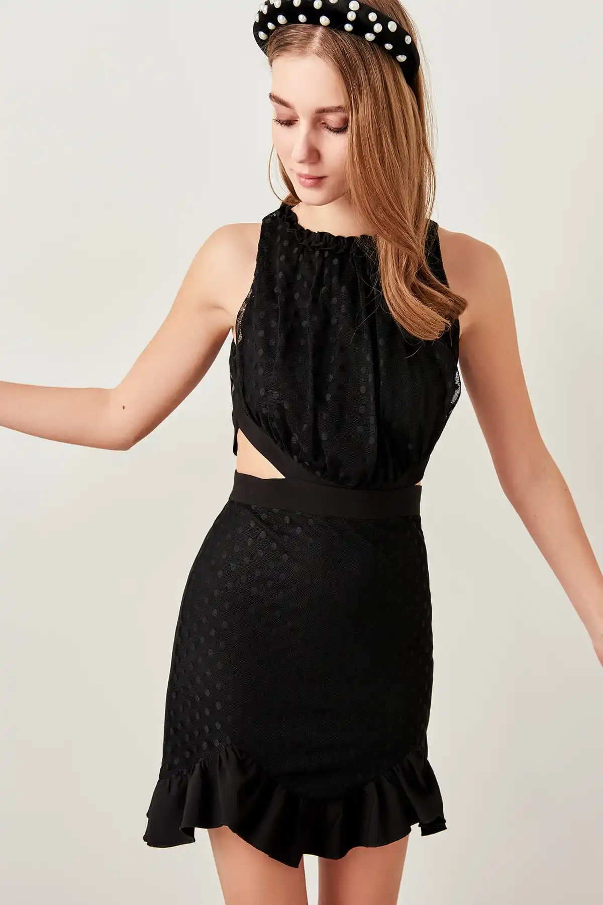 

Trendyol Black Waist Polka Dot Dress Decolletage TPRSS19FZ0120