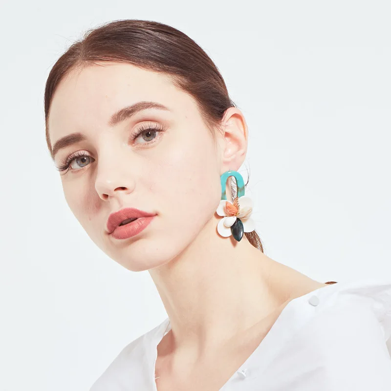 

Shell coral multi-layer Earrings retro exaggerated personality Earrings female fashion for the women earrings pendant