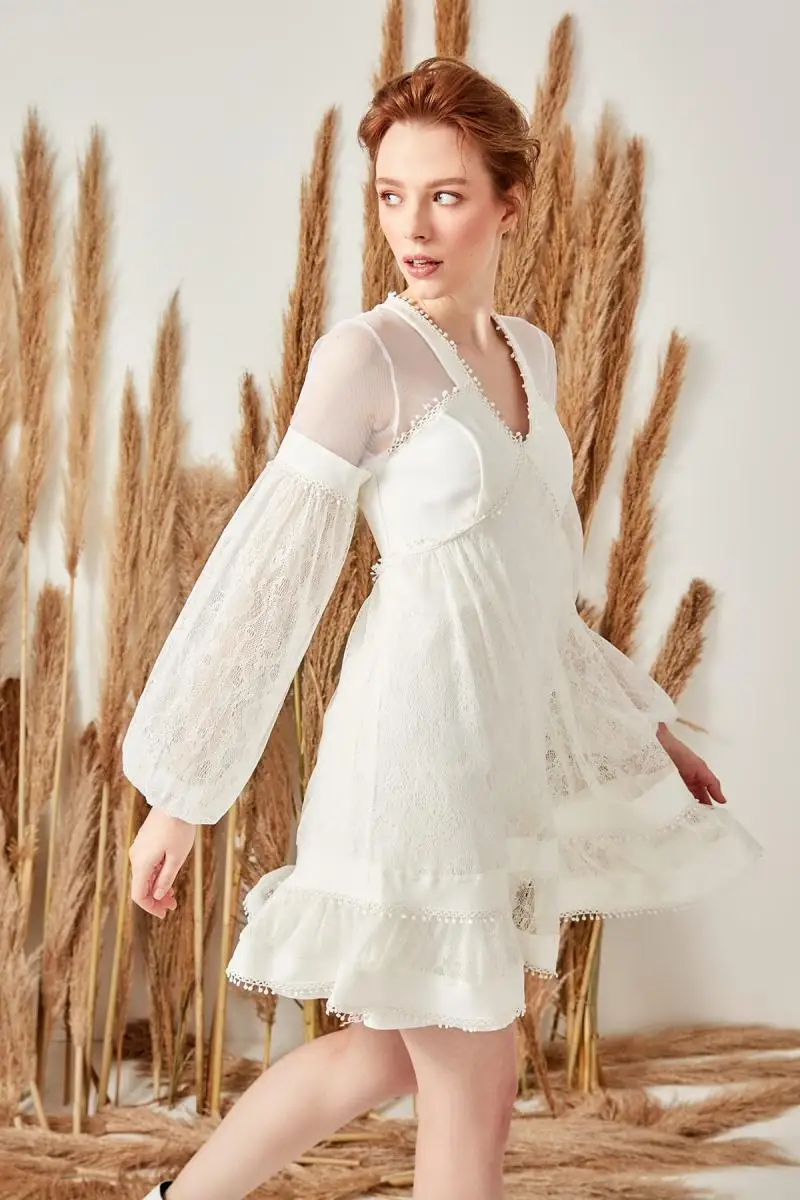 Trendyol кружевное платье с рукавами экрю TPRSS19BK0037 | Женская одежда