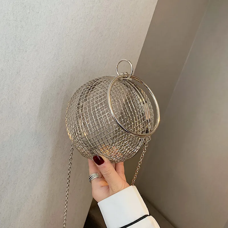 

Female Metallic Hollow Out Round Tote Crossbody Bags For Women 2019 Luxury Handbag Ladies Hand Chains Shoulder Messenger Bag Sac