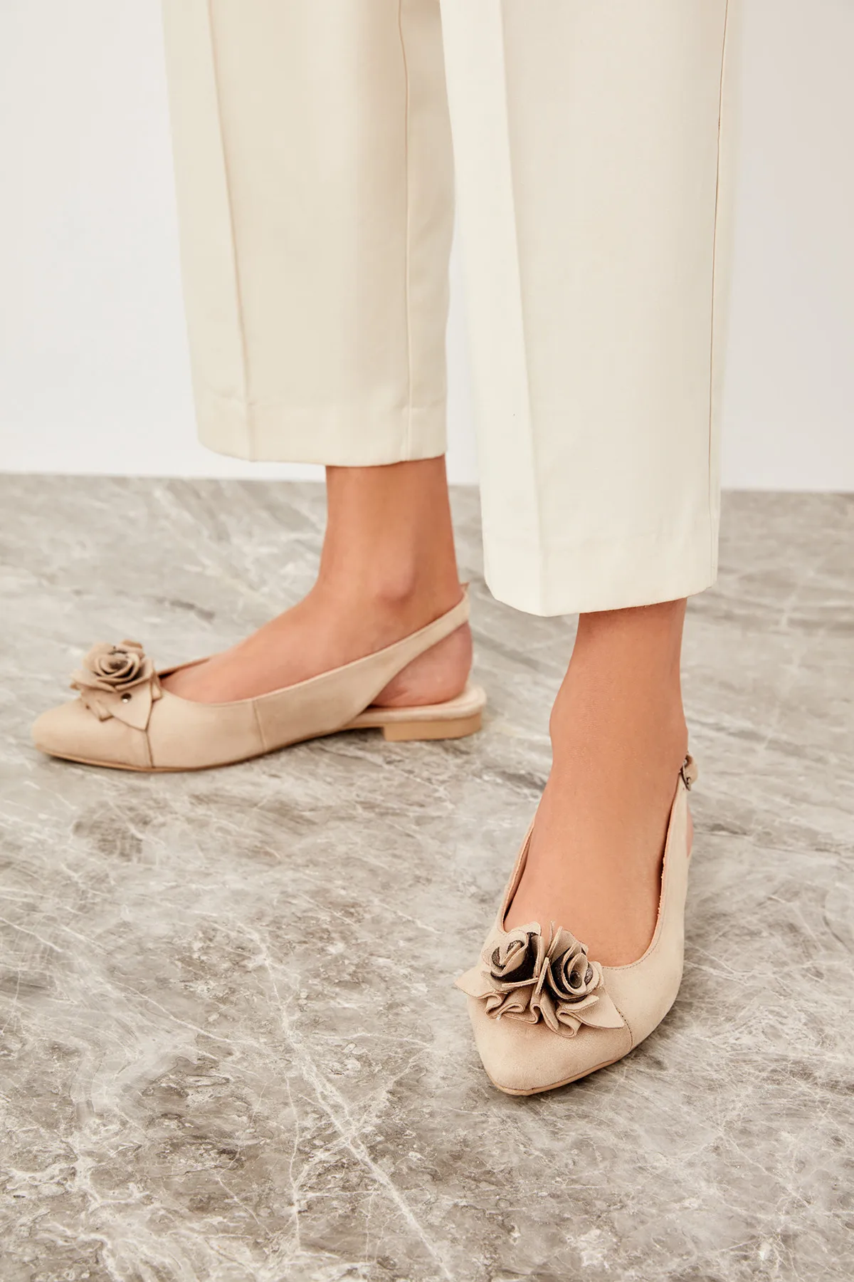 Trendyol Beige Suede Women Babette TAKSS19HK0007Women's Flats