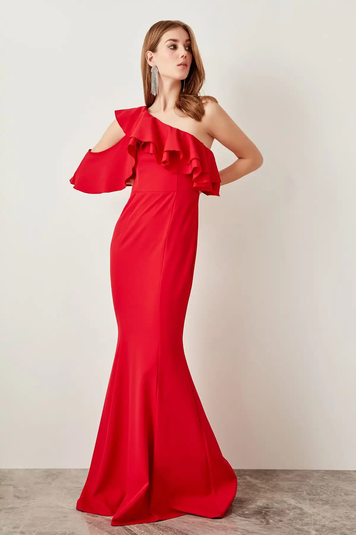 

Trendyol Red Lever Handle Detail Evening Dress TPRSS19FZ0190