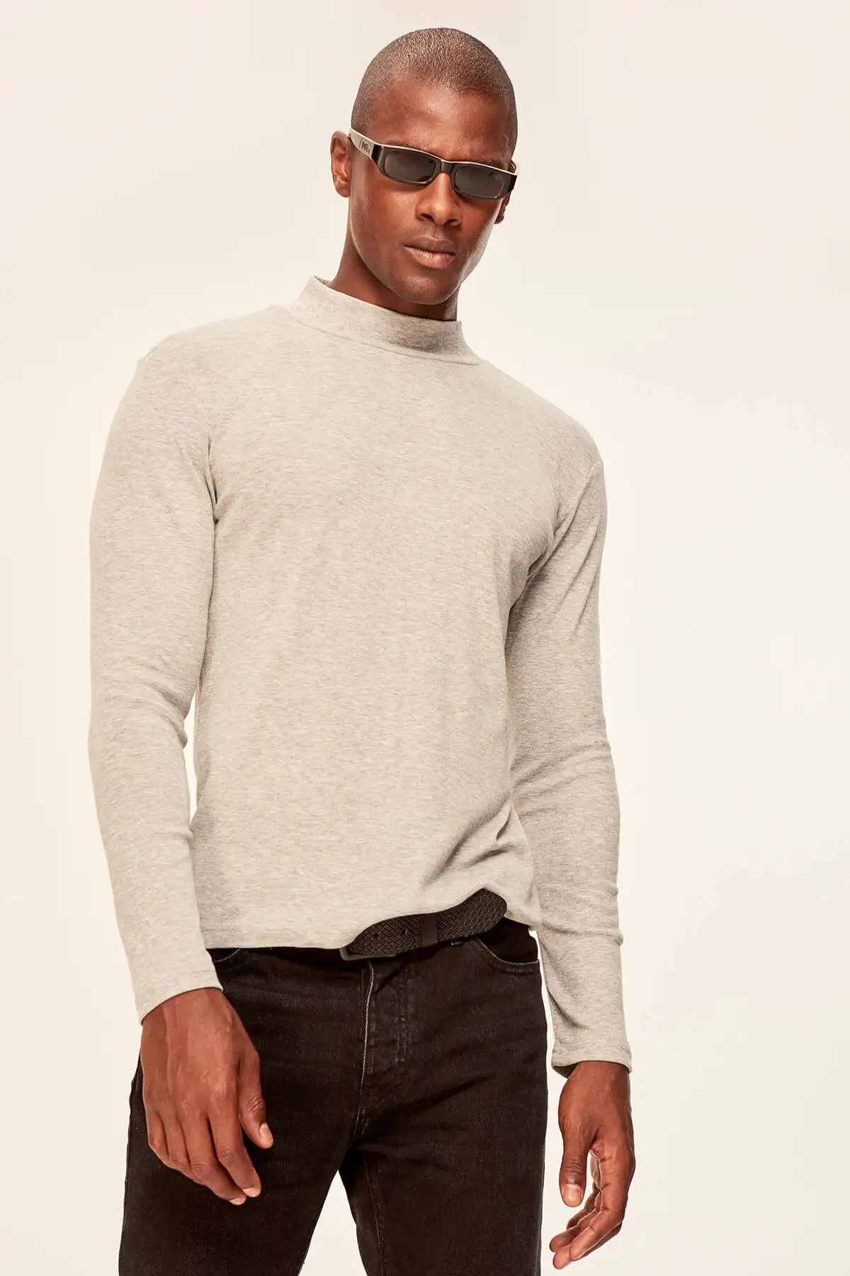 

Trendyol Gray T-shirt - Long Sleeve Half Collar Fishing TMNAW19BO0006