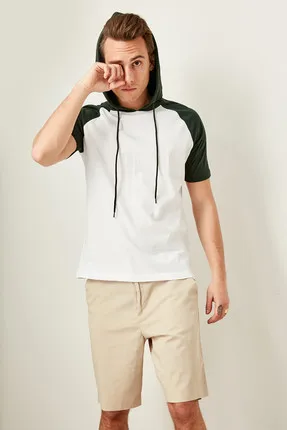 

Green Men's Hooded T-shirt TMNSS19SE0040