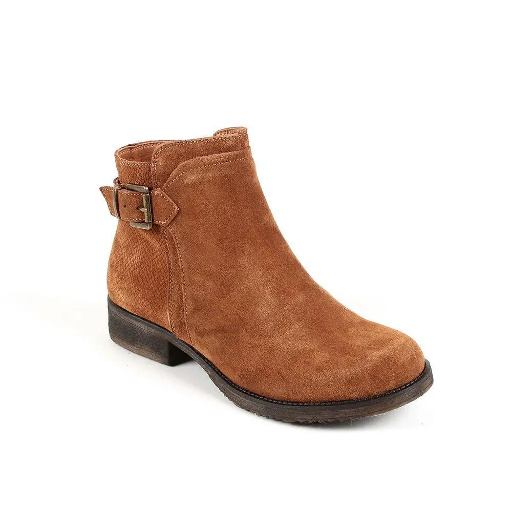 BONAVENTURE WOMAN SKIN booties PLANES ботильоны из замши с пряжкой спилка. Внутренняя молния.