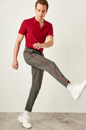 

Articulated Wheel Black Men plaid striped trousers as well TMNAW19ET0002