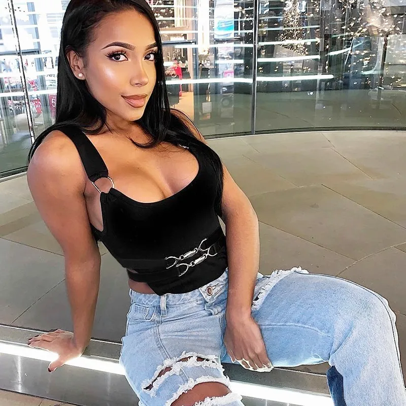 Strappy و عارية الذراعين أسود داخلية النساء القطن أكمام مثير ارتداءها المرأة الصيف الجوف خارج إبزيم قمم امرأة المتناثرة 2019