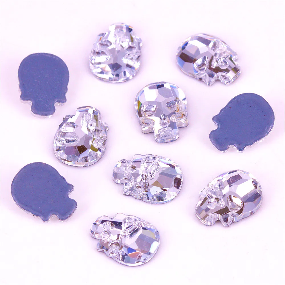

Lead Free AAA 6x8mm, 8x10mm, 10x14mm Skull Crystal Clear Flat Back Hotfix Rhinestones / Iron On Flat Back Crystals