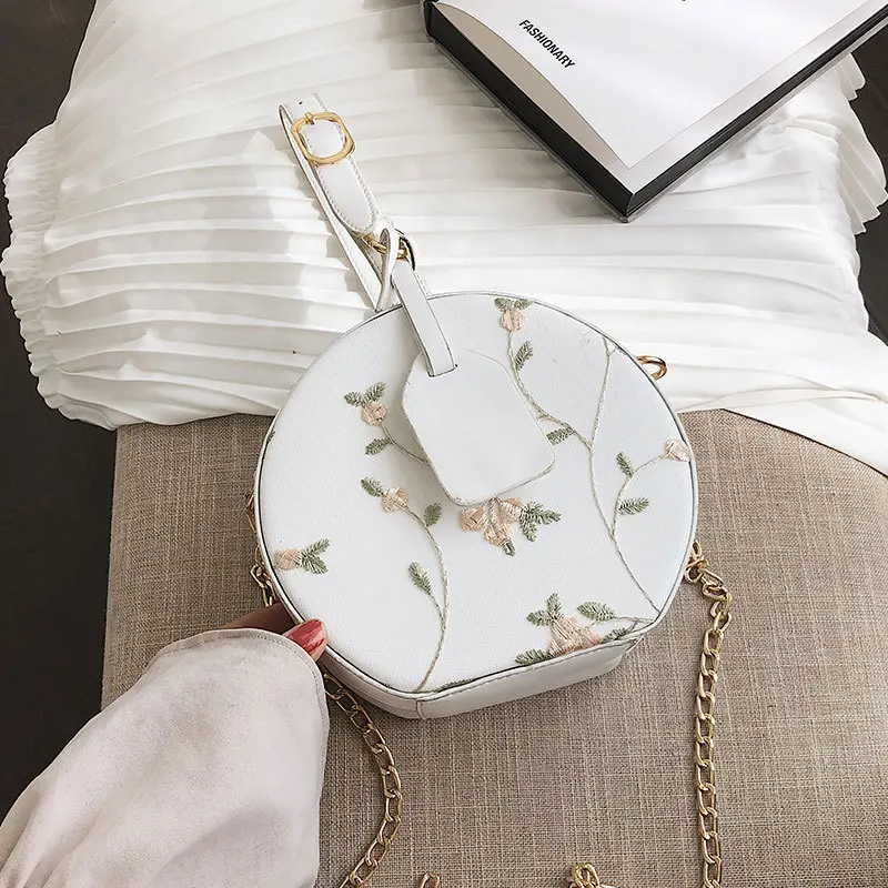

Flowers Embroidery Tote Crossbody Bags For Women 2019 Fashion Leather Luxury Handbag Designer Ladies Hand Shoulder Messenger Bag