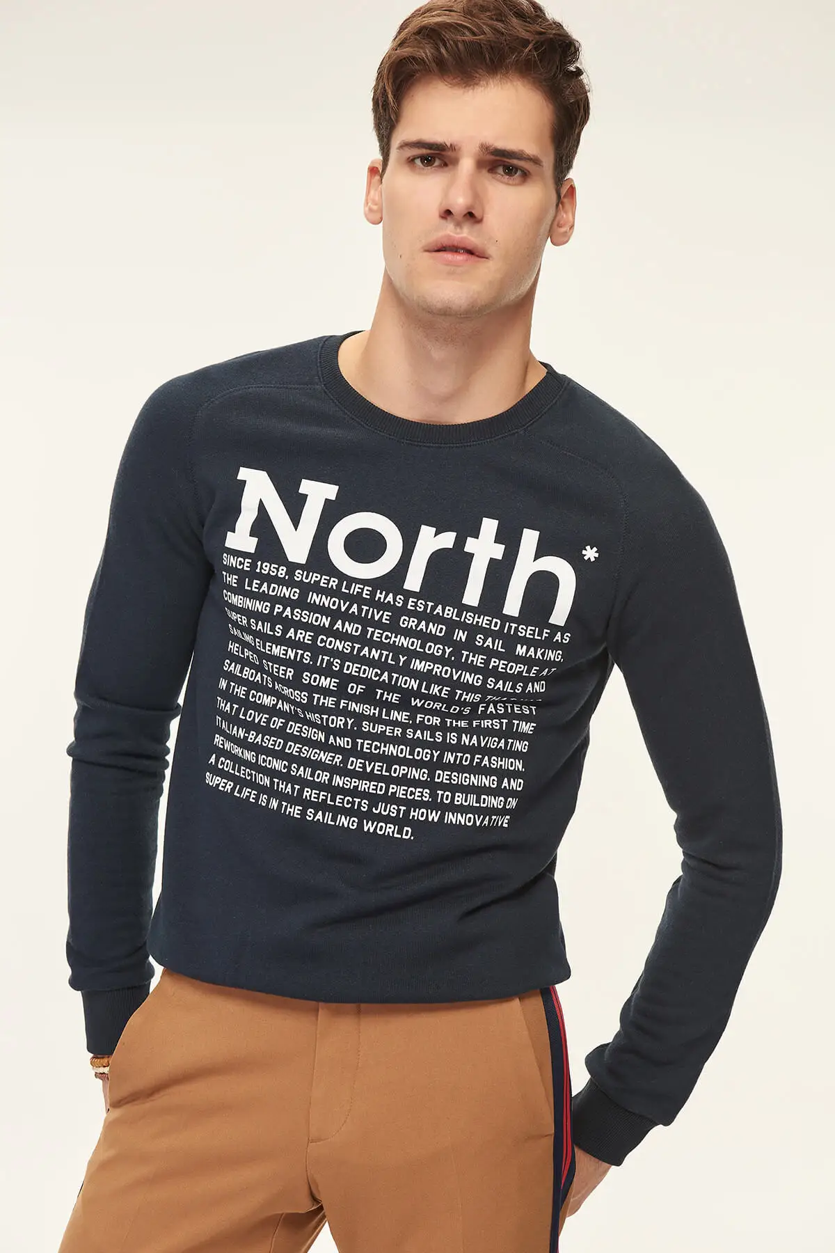 

Trendyol Navy Men's Cotton T-Shirt - Neck Long Sleeve Graphic - Printed