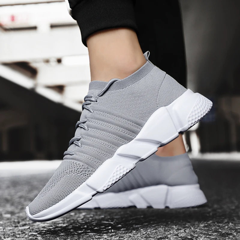High Quality Comfortable Men's Outdoor Shoes Breathable Male Sneakers Adult Non-slip Comfortable Mesh Classic Men'S