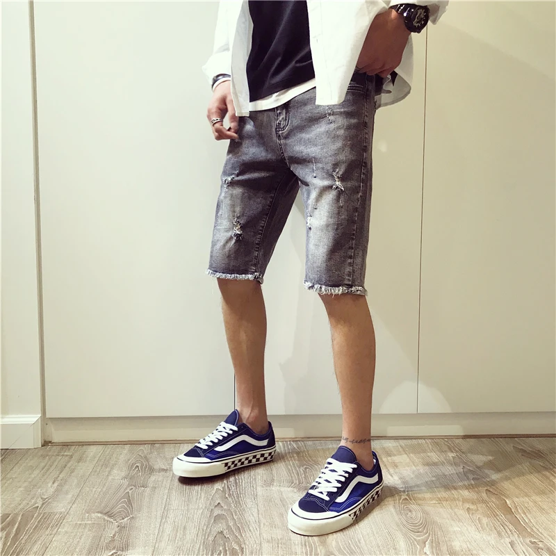 

2019 Spring And Summer Models Korean Trend European And American Style Leisure Sports Dating Solid Super Fire Denim Hole Shorts