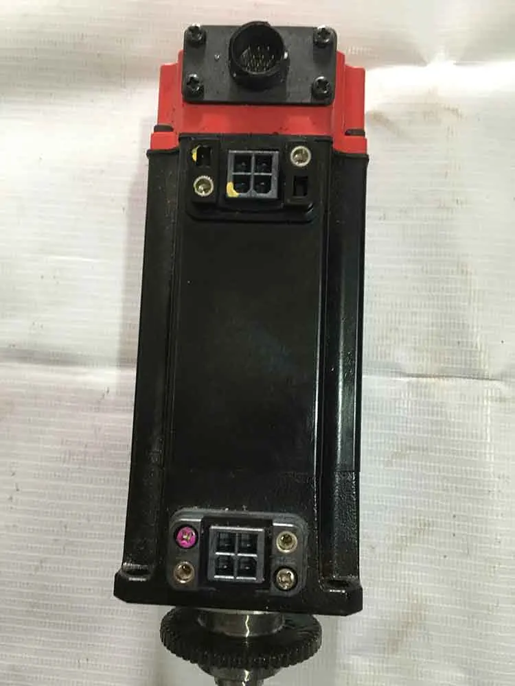 A06B-0116-B804 Серводвигатель A06B-0116-B804 серводвигатель переменного тока A06B-0116-B804 хорошем состоянии