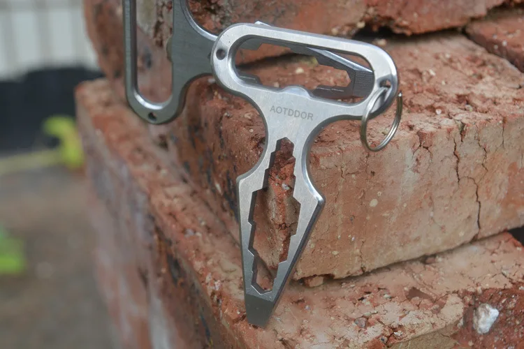 Hot Sale 9D042 Survival Kit Camping Equipment Self Defense Tool