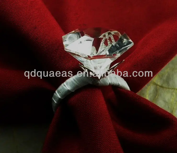 Продано на Aliexpress бисером кольцо для свадебных салфеток