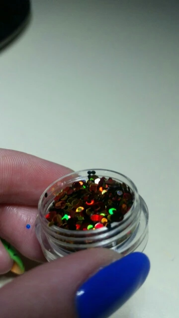 Шли больше месяца. Заказом довольна. Спасибо!