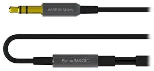 soundmagic-e10-black-silver-cable