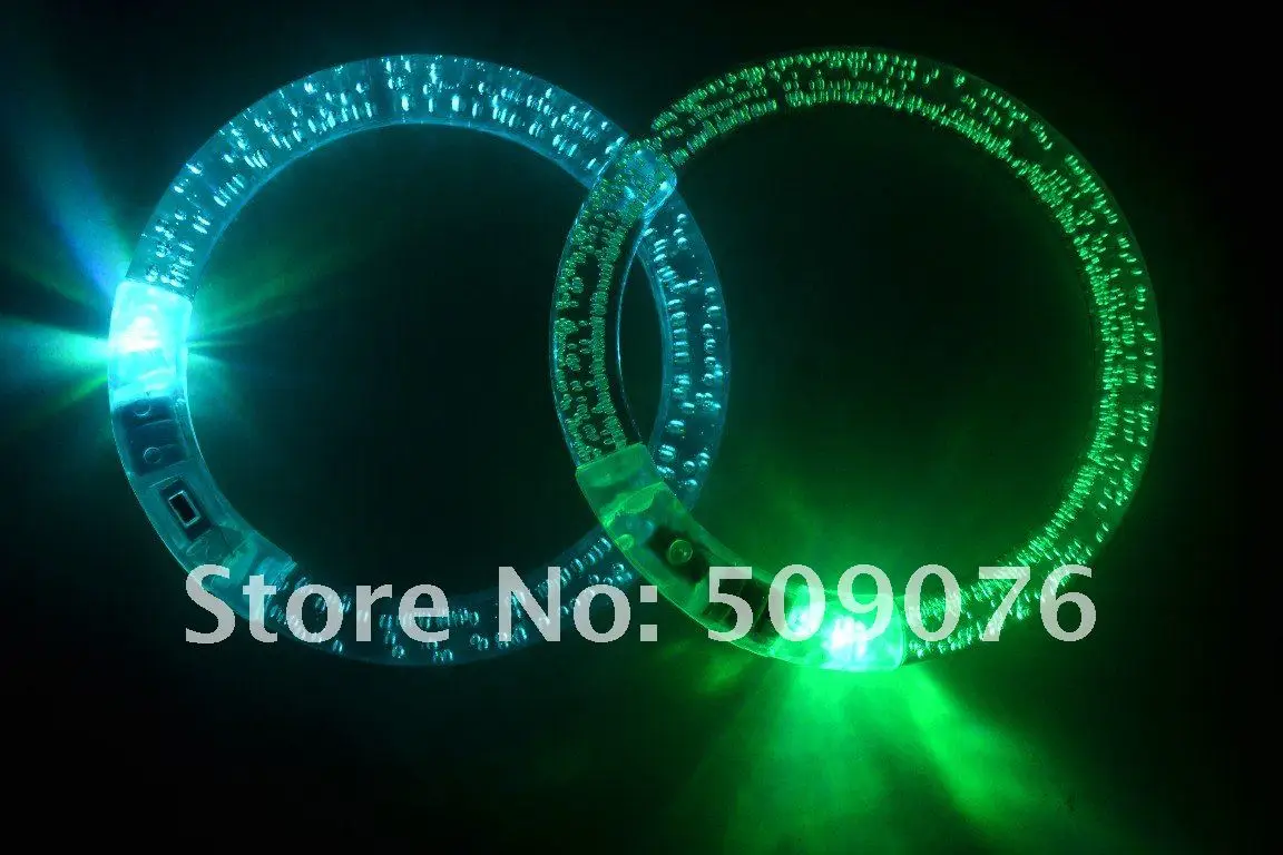 Free shipping 50pcs/lot diameter 8.5cm color changing led bracelet light up bracelet for party supplies