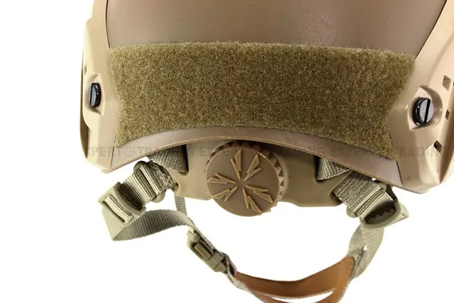 Casque Tactical Airsoft Paintball Fast Base Jump Ajustable Tan