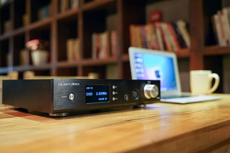 gustard-A20H-dac-headphone-amp-23