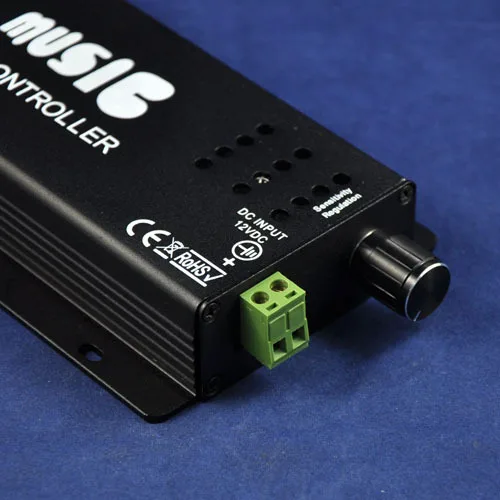 Дешевый DC12/24 V 180 W 24key ИК дистанционное управление алюминиевый аудио звуковой чувствительный светодиодный контроллер с аддитивной цветовой