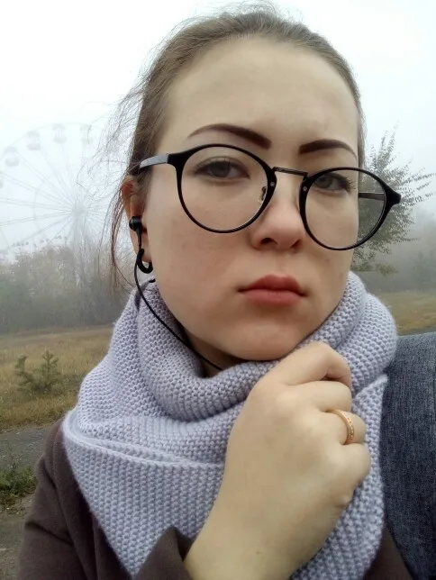 Очень здоровские,все в них отлично за свою цену.
А самый главные плюс-доставка. До Омска за 2 недели доехали