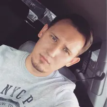 И*** 