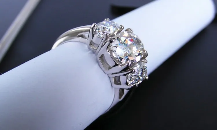 Boho золото Кольца для девочки три Камни 2.41 Ct Алмаз женский Обручение кольцо au750 ювелирные изделия навсегда любовь Promise Ring